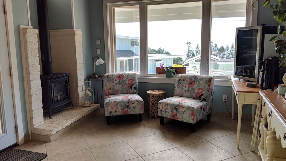 Seafoam Lodge - photo 18