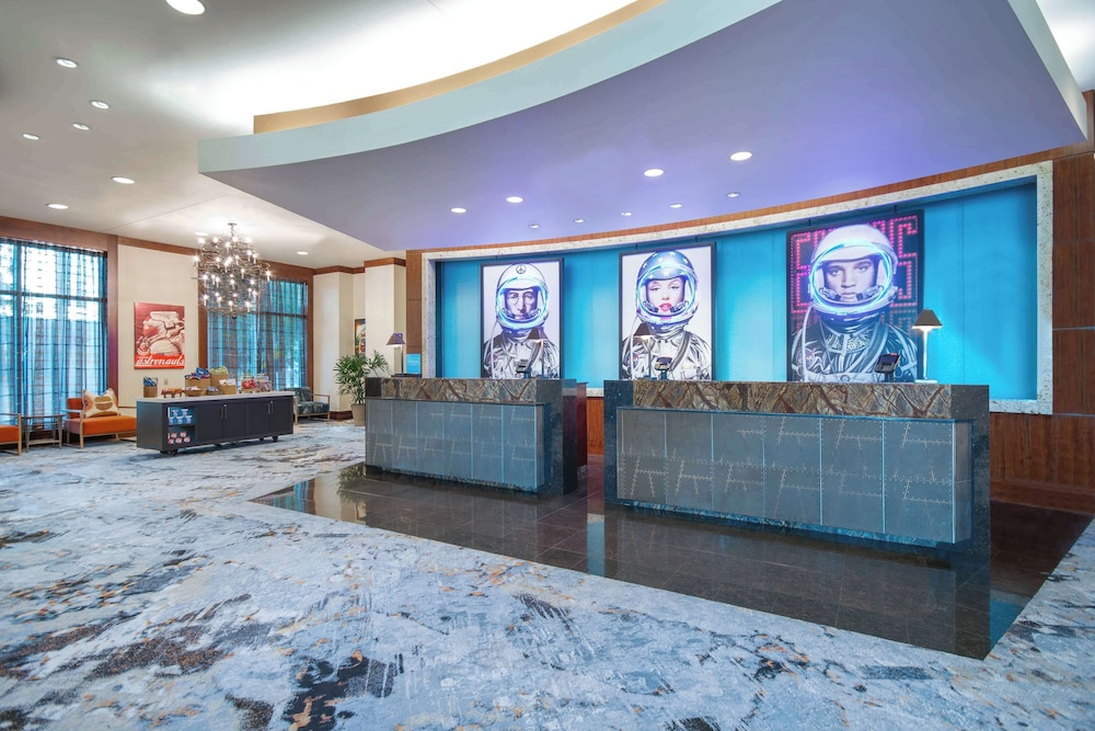Embassy Suites Houston Downtown - photo 8