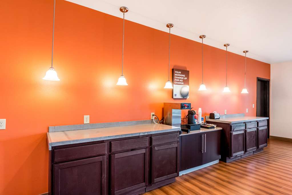 Motel 6 Jourdanton TX - photo 27