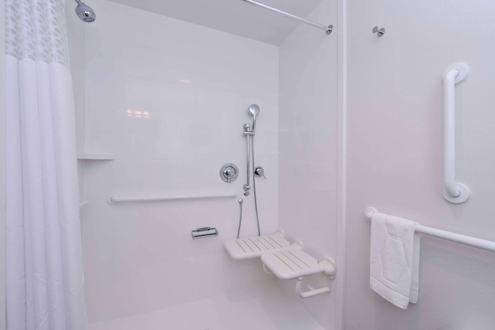Hampton Inn Pittsburgh Wexford Sewickley - photo 11