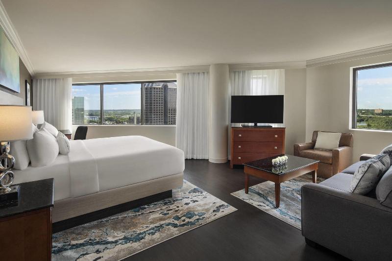 Delta Hotels by Marriott Richmond Downtown - photo 27