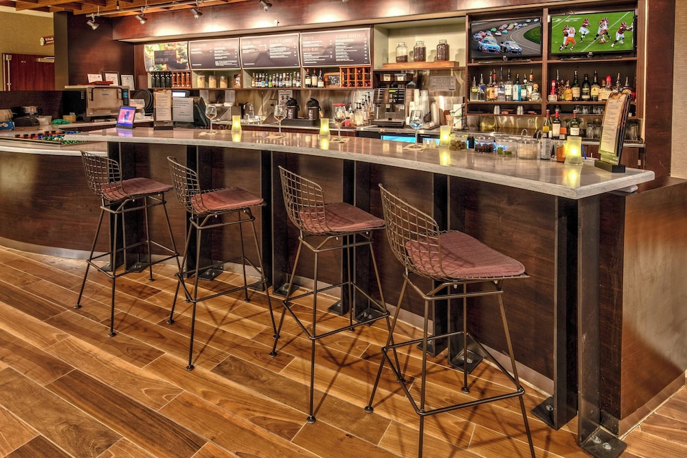 Courtyard by Marriott Troy - photo 24
