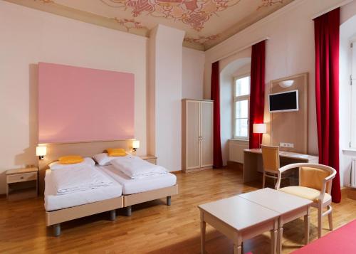 Stiftshotel Ossiach — hotel in Ossiach