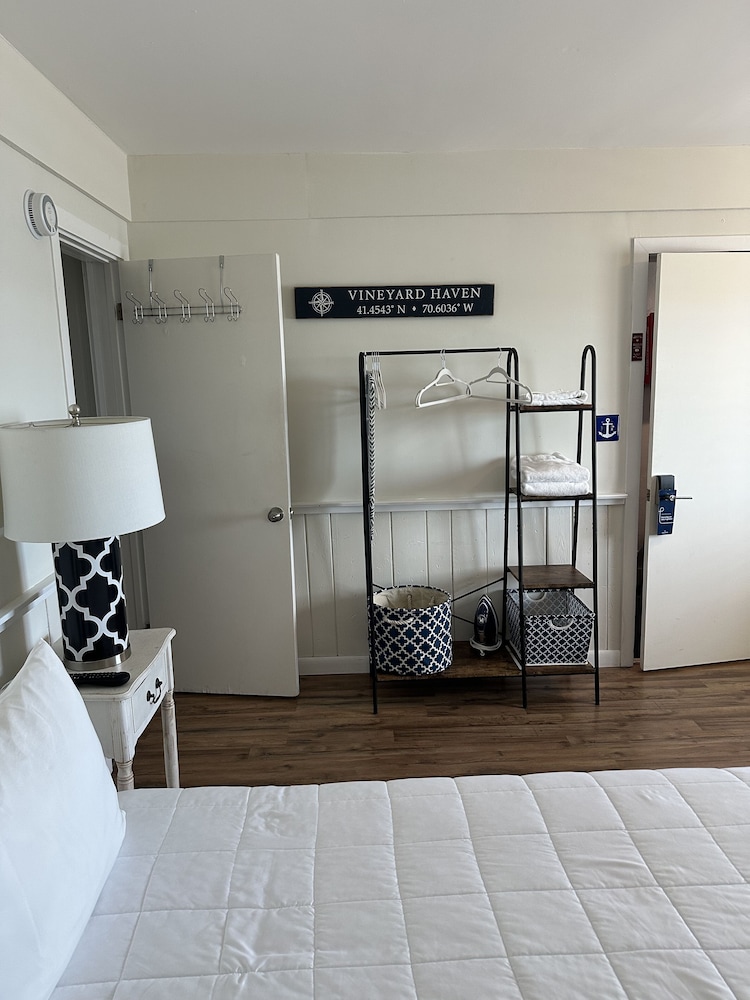 Vineyard Harbor Motel Private Beach - photo 216