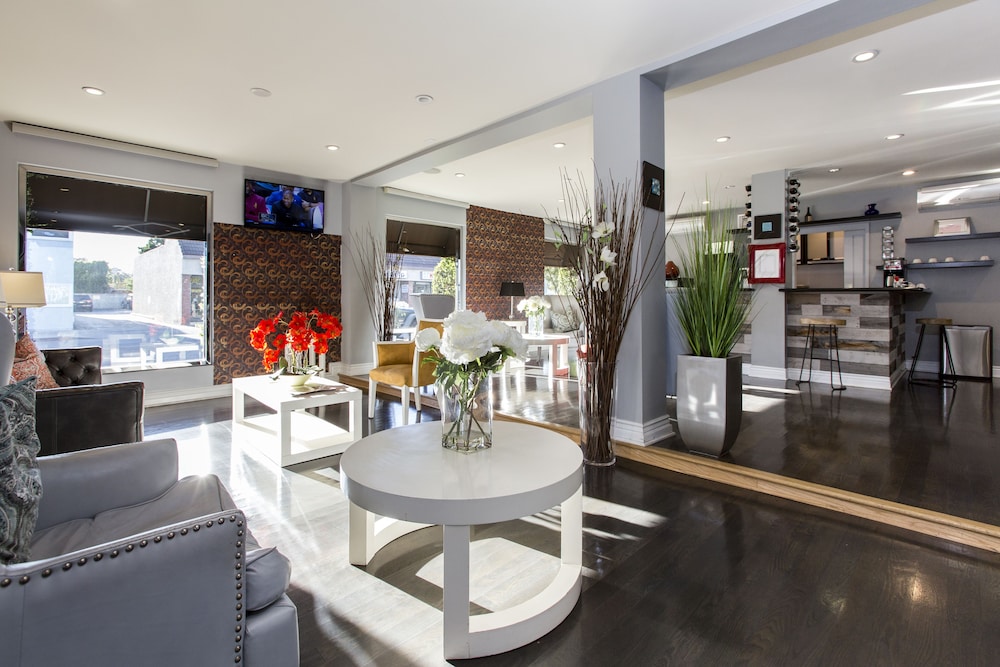 L.A. Sky Boutique Hotel - photo 3