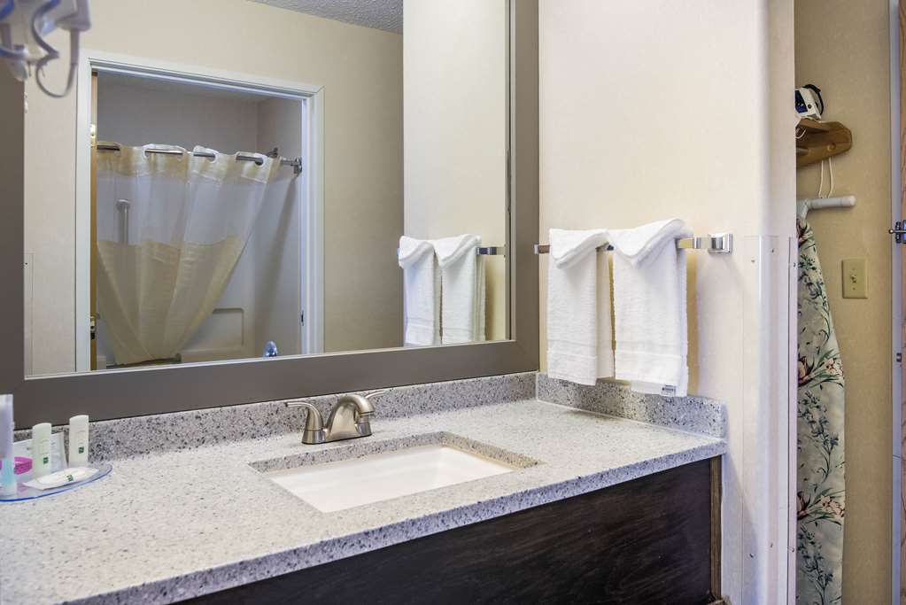 Quality Inn & Suites Pueblo West - photo 22