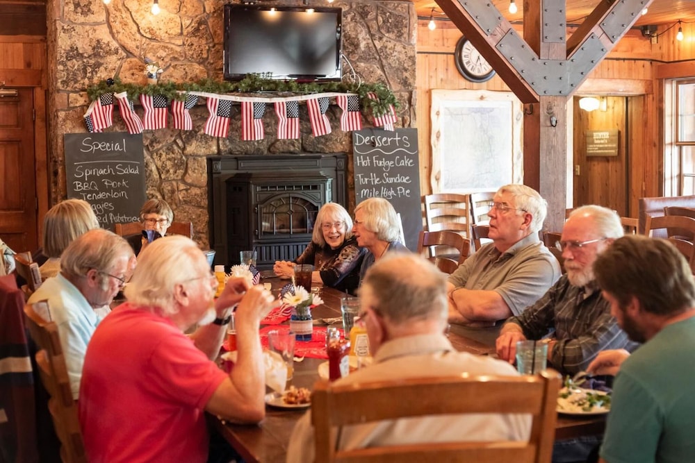 Arrowhead Mountain Lodge - photo 54