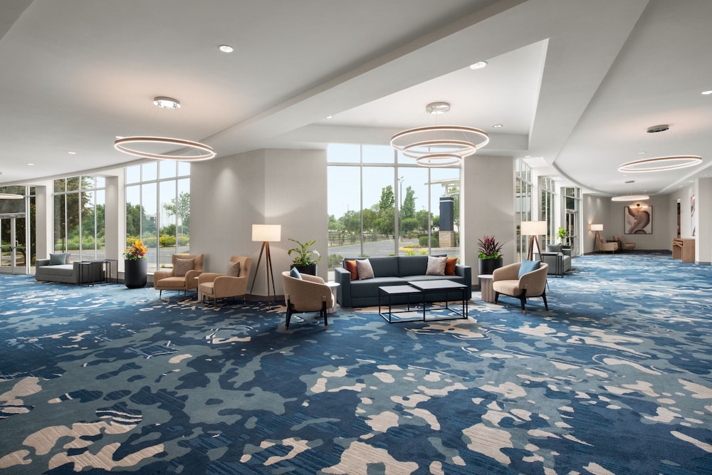 Delta Hotels by Marriott Colonial Heights - photo 3