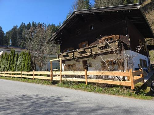 Lederer Haus L Ferienwohnungen — Ellmau