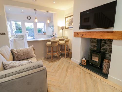 8 Crown Lane — 5-Star Luxury Hotel in Conwy, United Kingdom