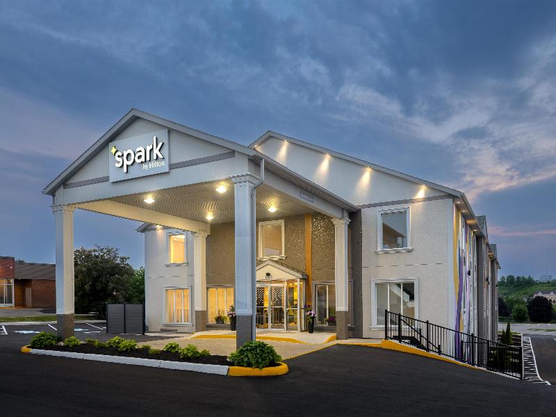 Spark By Hilton Woodstock — Woodstock — photo 3