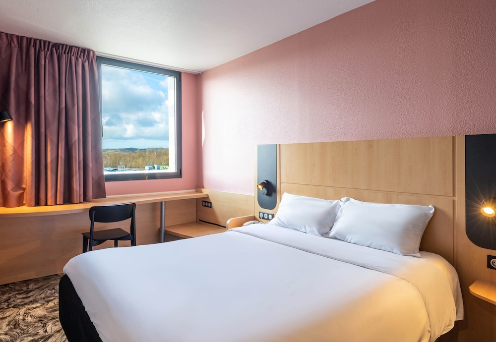 B&B HOTEL Calais Terminal Cité de l'Europe 3 étoiles — hotel in Coquelles