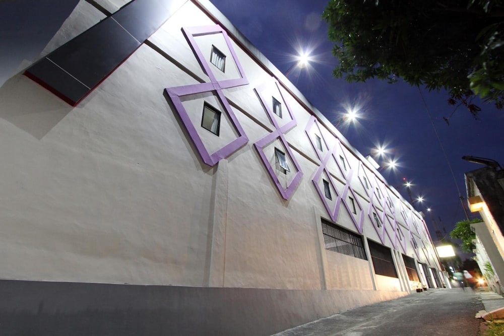 Dparagon Bukit Sari - last minute hotel in Semarang