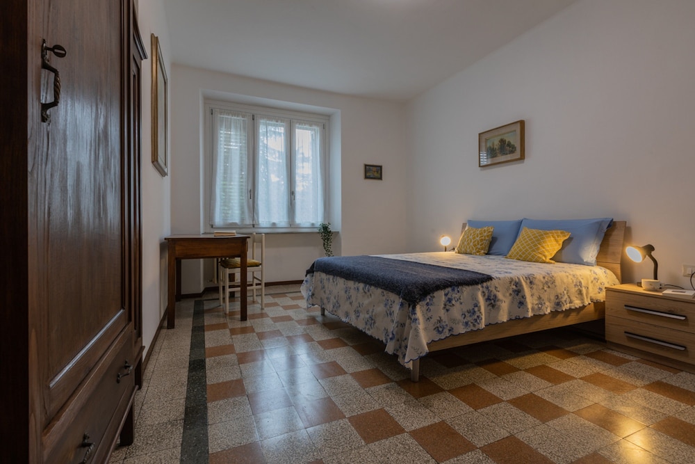 Lungo Po Antonelli 211 A Casa di Ines — 4-Star Luxury Hotel in Turin, Italy