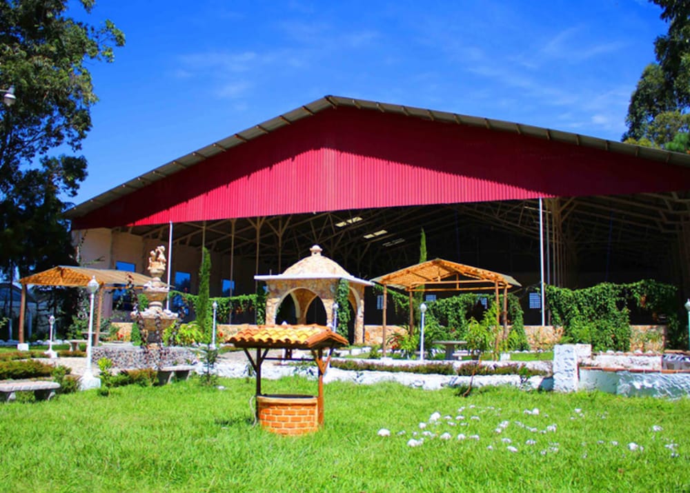 Hotel Paz en la Tormenta Tejar Hostel in Chimaltenango, Guatemala