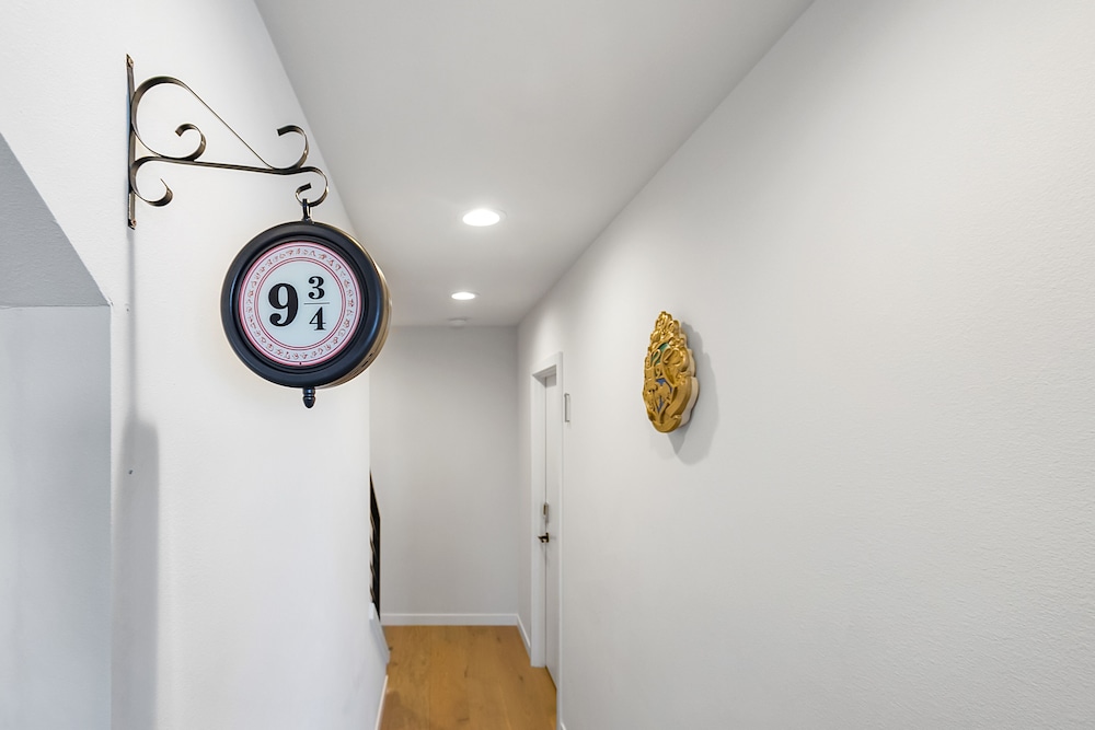 Harry Potter Sweet Suites - photo 32