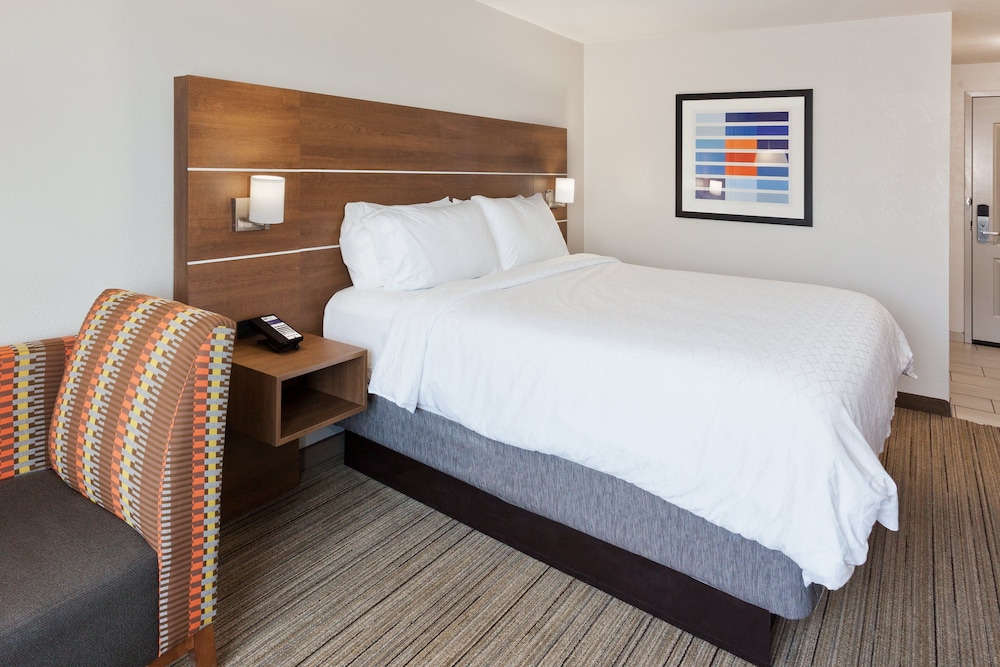 Holiday Inn Express & Suites Rome East by IHG - photo 11