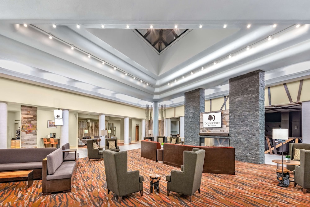 DoubleTree by Hilton Denver Aurora - photo 2