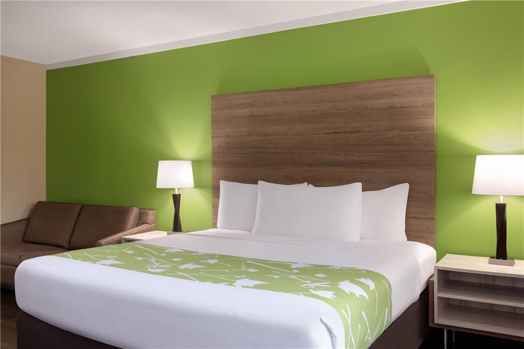 Wyndham Garden Washington DC Area - photo 9