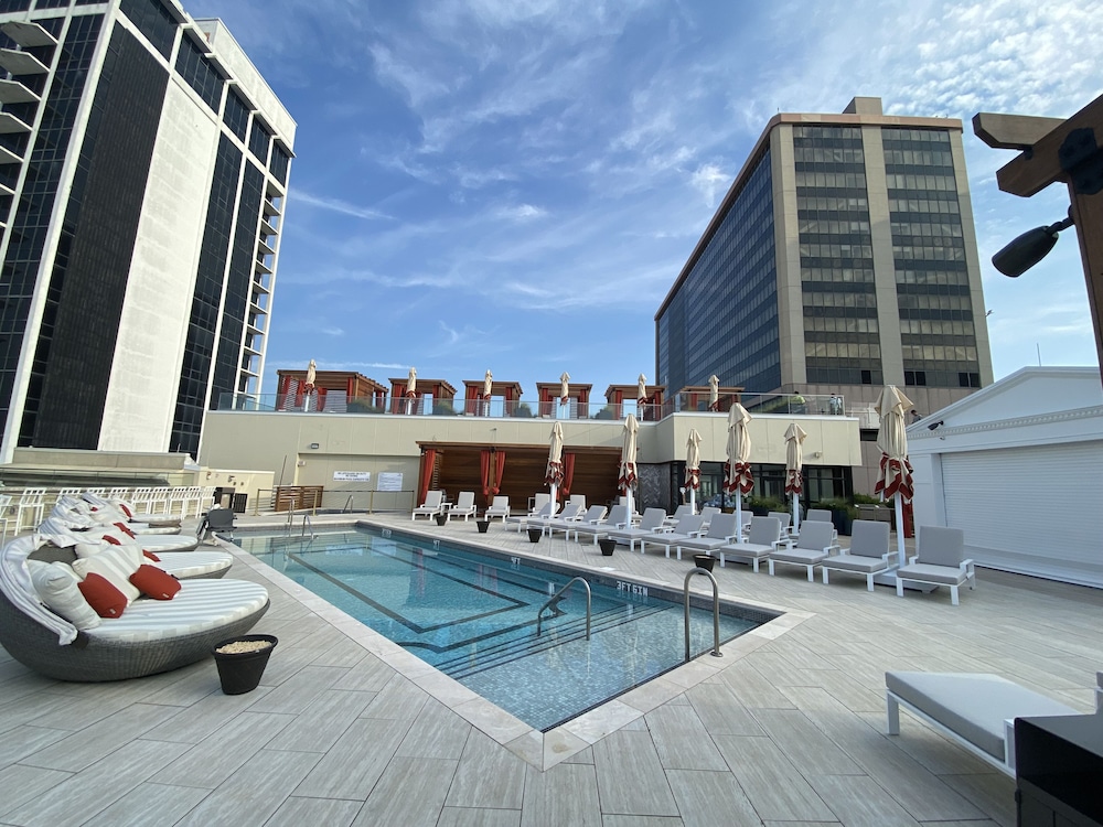 Nobu Hotel at Caesars Atlantic City - photo 8