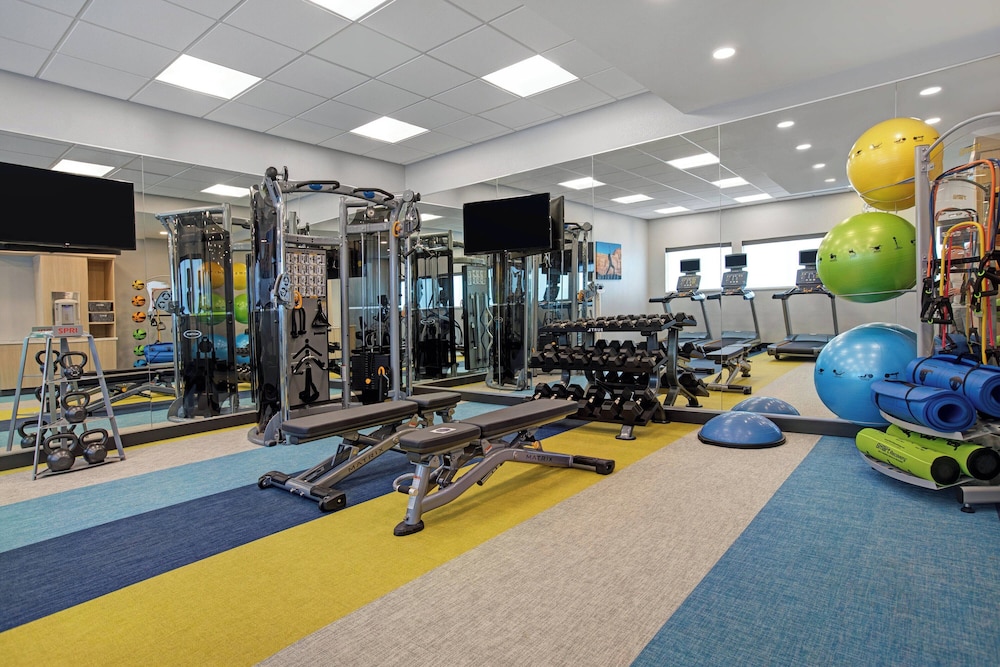 TownePlace Suites by Marriott Phoenix Glendale Sports & Entertainment District - photo 26