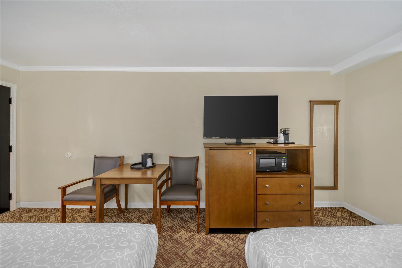 Best Western Plus Northwoods Inn - photo 40