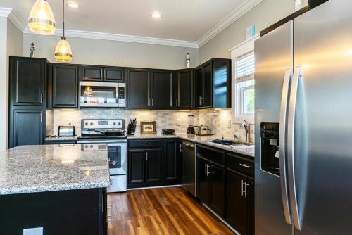 Waterway Haven by Oak Island Accommodations - photo 37