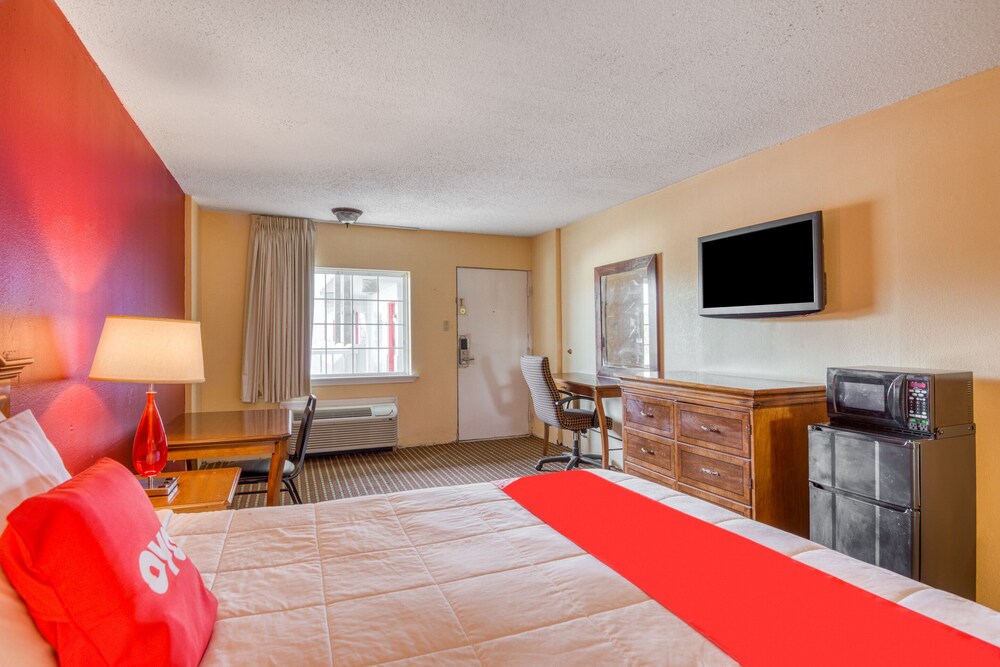 OYO Hotel Jackson Fairgrounds I 55 - photo 7