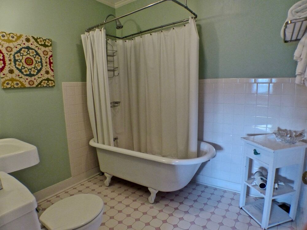 The Magnolia Inn - photo 32