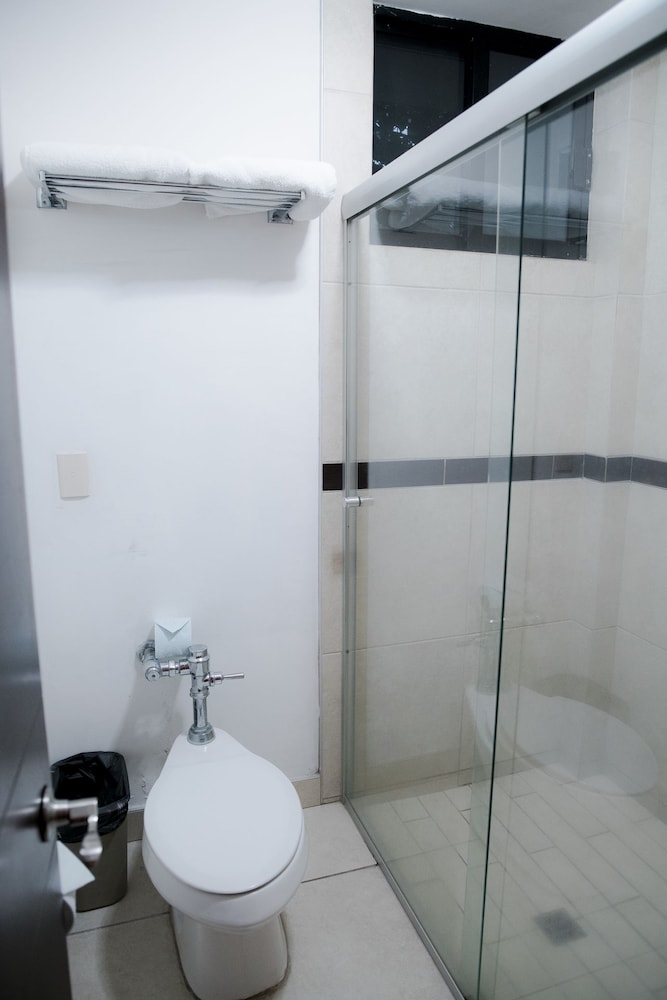 Bathroom shower