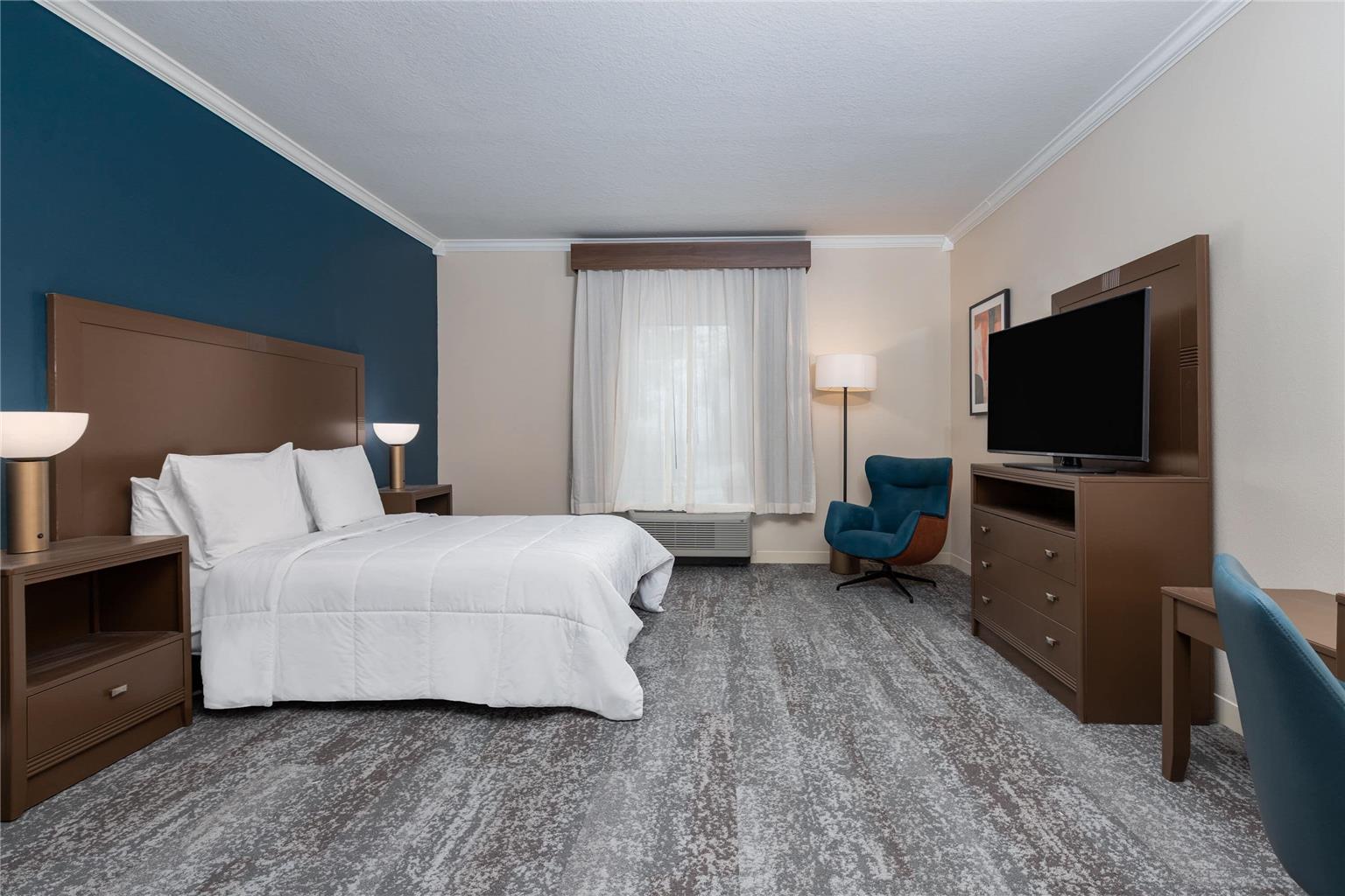 Wyndham Lake Charles - photo 22