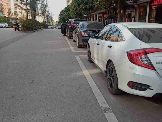 Xintian Tianhe Hotel — hotel in Xintian