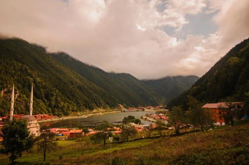 İlhan Kardeşler Apart Otel in Uzungol, Turkey
