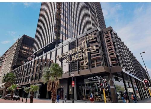 1Bed Apartment In Foreshore Place City Views 1202 — 4-Star Luxury Hotel in Cape Town, South Africa