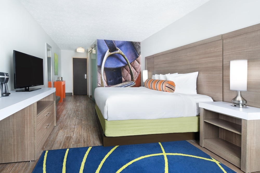Hotel Indigo Cleveland Beachwood by IHG - photo 9