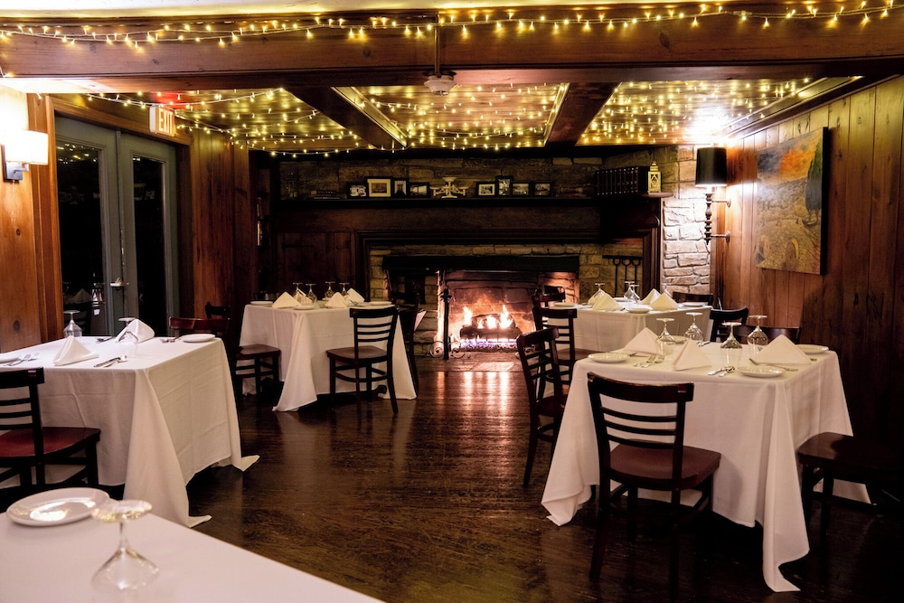 The Inn at Crestwood - photo 50