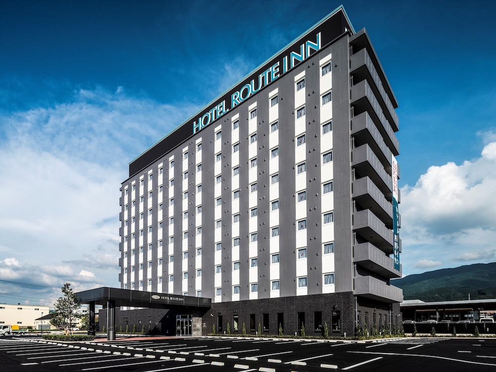 Hotel Route Inn Shikoku Chuo Mishimakawanoe Inter — hotel in Shikokuchuo