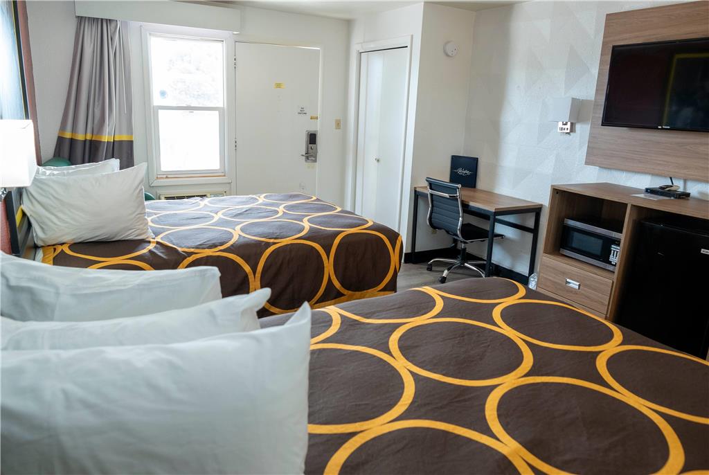Super 8 by Wyndham Newcastle - photo 20