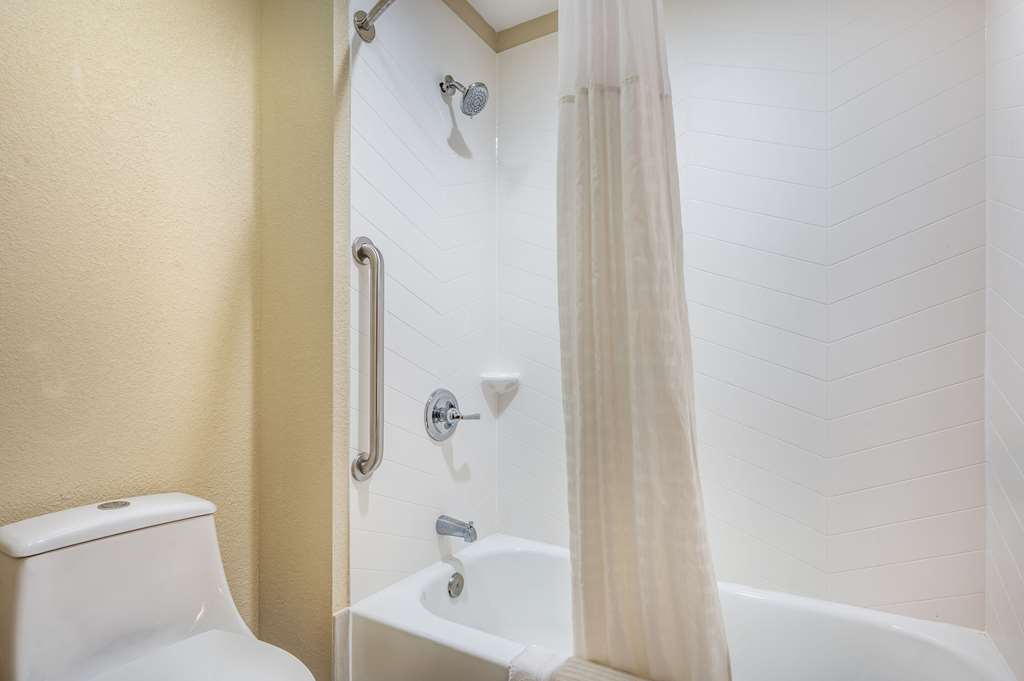 Comfort Inn Lafayette I 65 - photo 22