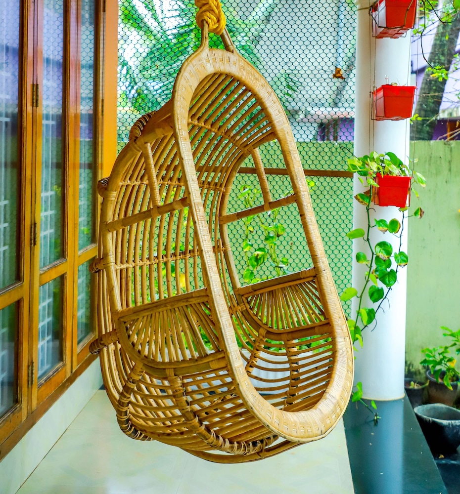 Nutshell Airport Retreat by the Sea pet-friendly hotel Thiruvananthapuram
