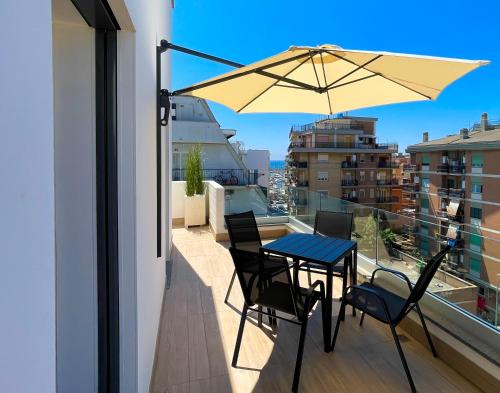 GEA SEAVIEW APARTMENT Bright Top Floor Gem in central Nettuno Steps from the Station — 4-Star Luxury Hotel in Nettuno, Italy