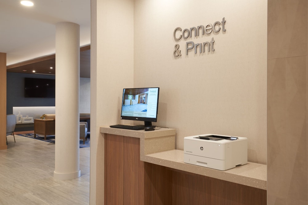 Fairfield Inn & Suites by Marriott West Palm Beach - photo 22