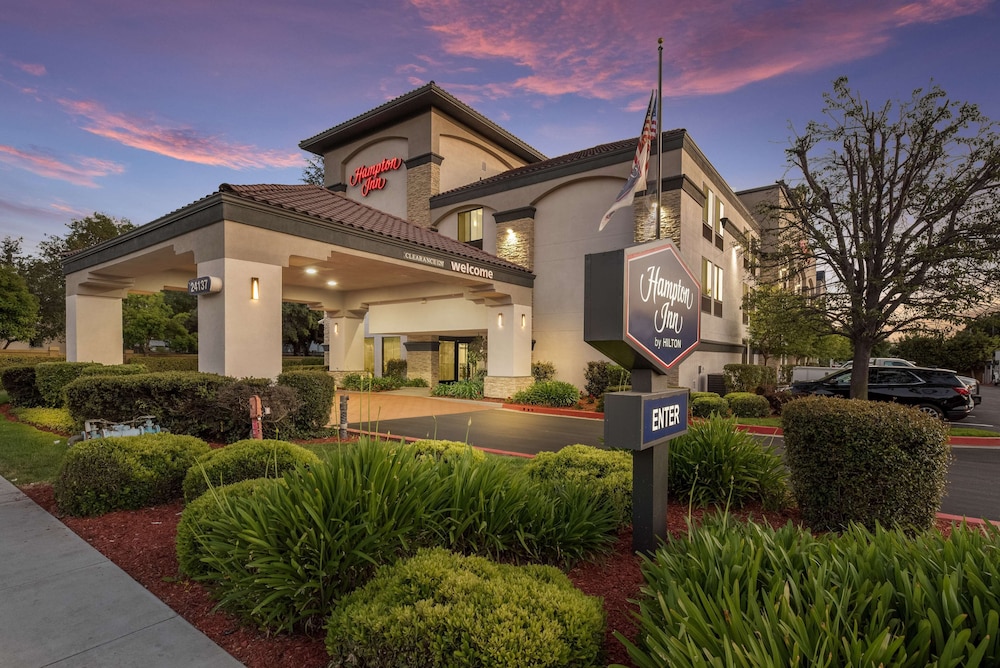 Hampton Inn Oakland Hayward - photo 30