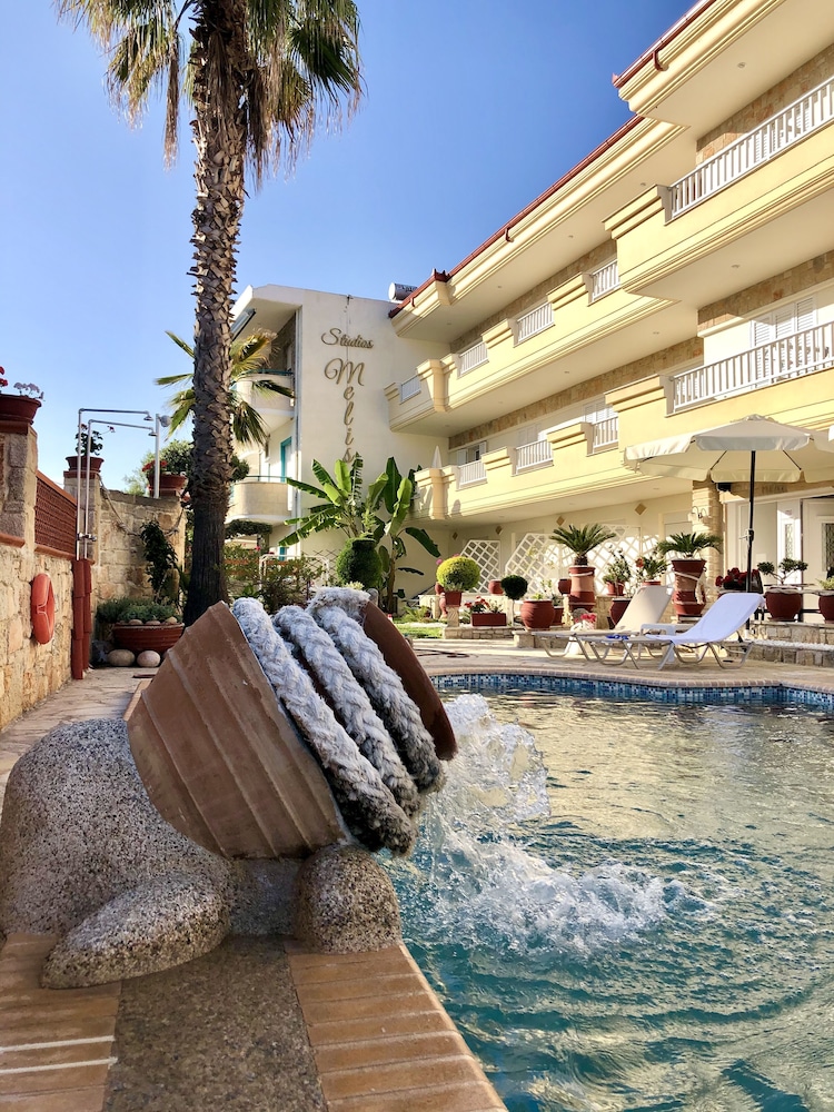 Melis Studios — 4-Star Luxury Hotel in Kassandreia, Greece