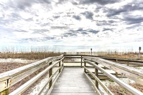 Ocean Front Private Balconies - last minute hotel in Myrtle Beach