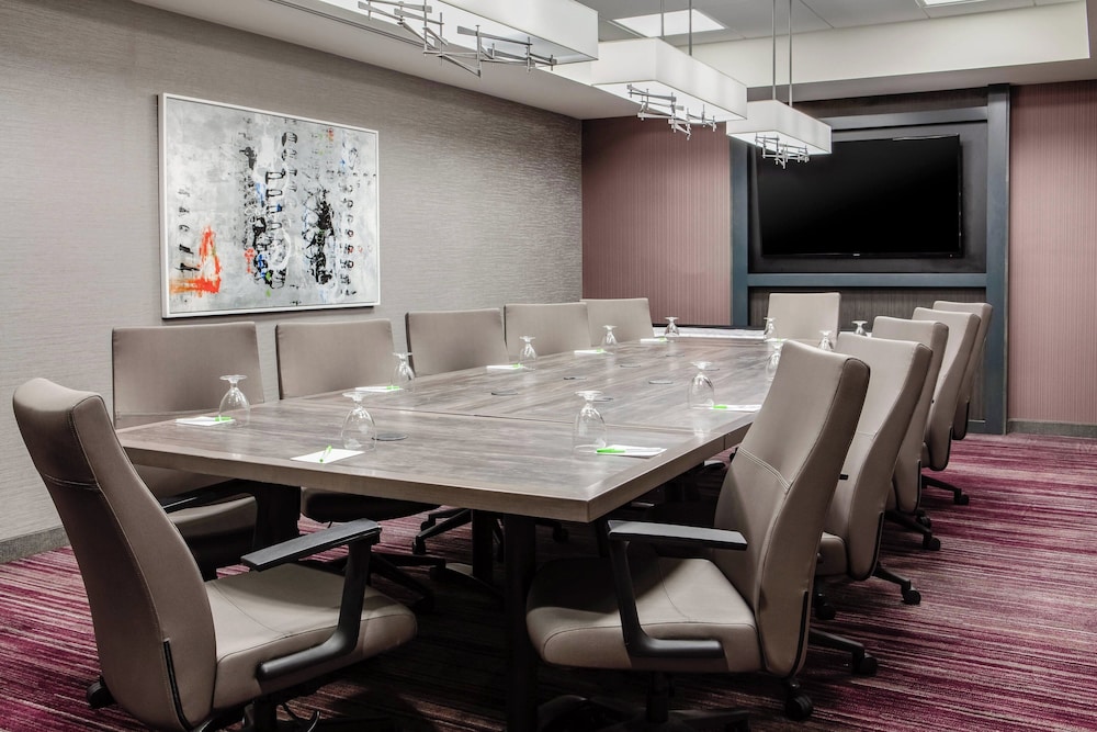 Courtyard by Marriott Omaha Bellevue Beardmore Event Center - photo 39