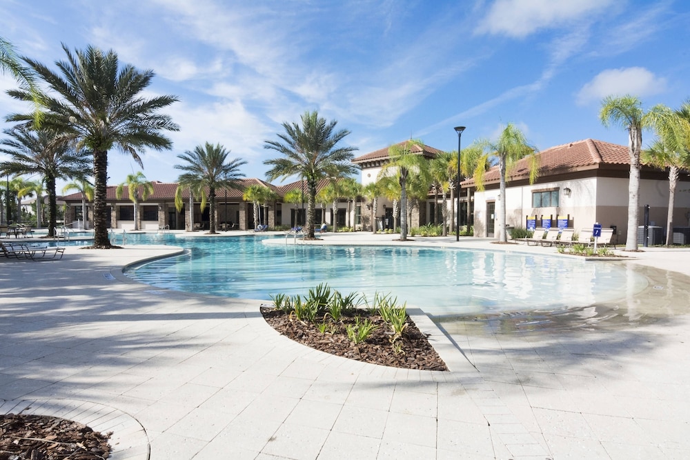 Lovely Vacation House With Private Pool at Solterra Resort - photo 69