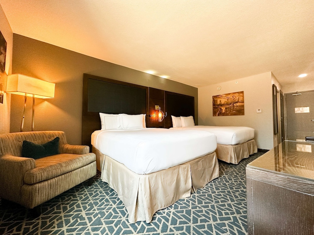 DoubleTree by Hilton Hotel Arlington DFW South - photo 8