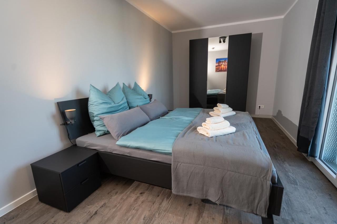Supreme City Dream mit Terrasse und Parkplatz 110m — 4-Star Luxury Hotel in Dresden, Germany