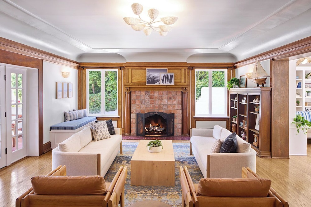 Channel Road Inn A Four Sisters Inn in Santa Monica, United States